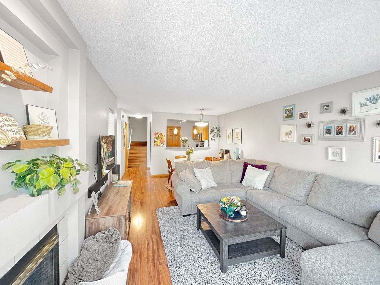 2040 Shenandoah Ct #G - Photo 6 of 20