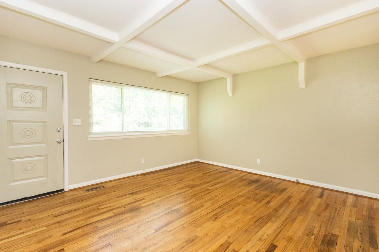 1720 S Seminole Dr #1720 - Photo 3 of 18