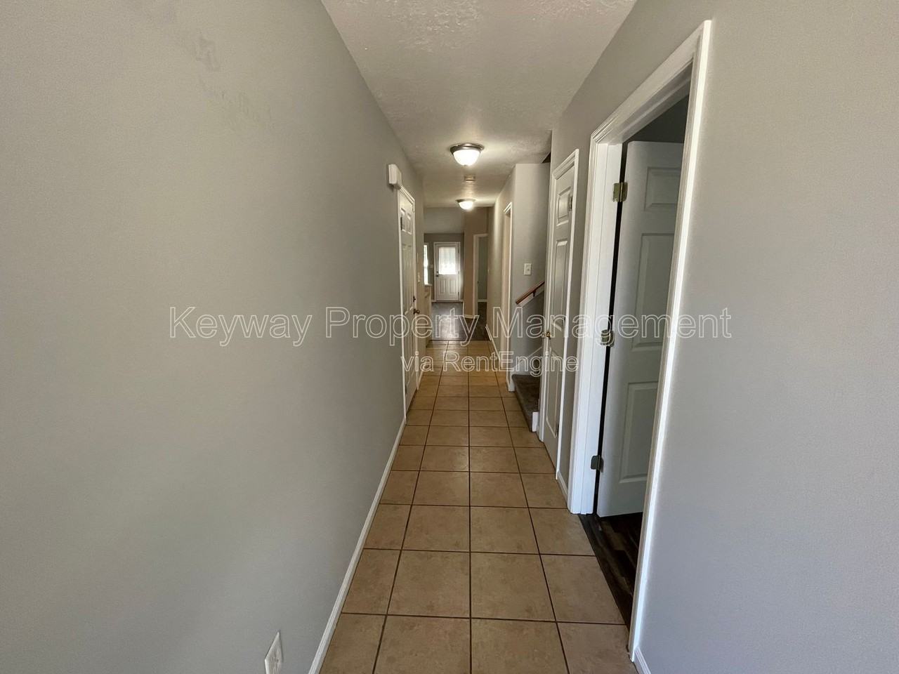 445 Northrop Pl - Photo 3 of 12