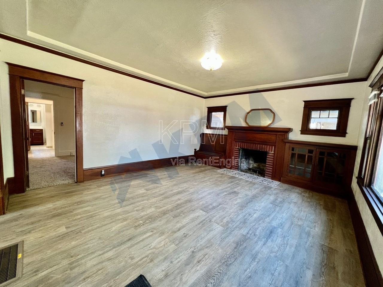 1234 W Harding Way - Photo 4 of 25