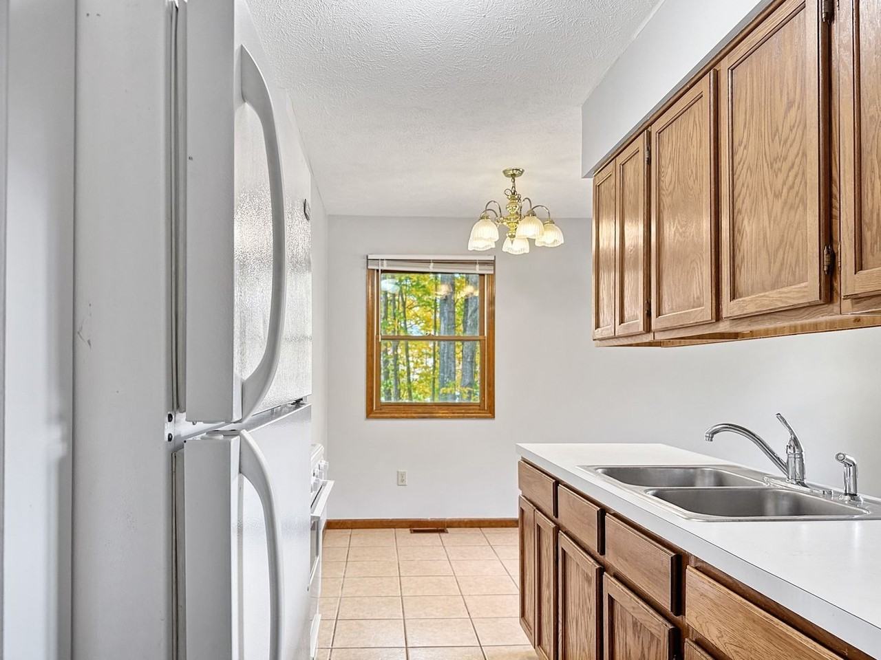 6582 Winans St - Photo 6 of 15