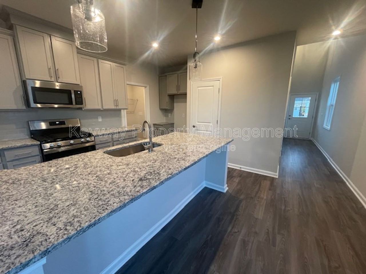 810 Manitou Cir - Photo 5 of 20
