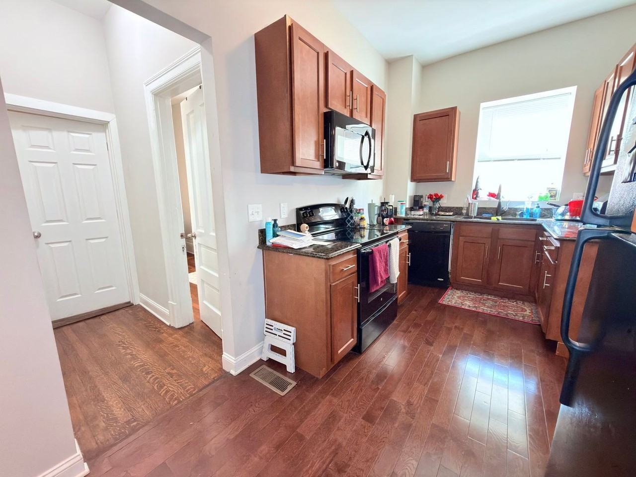 980 Dana Ave #1 - Photo 7 of 11