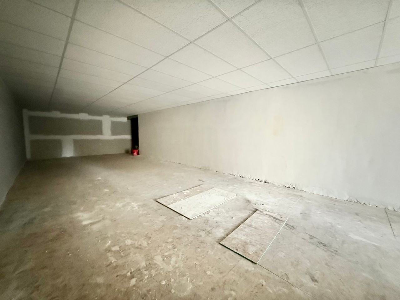 927 Main St - Photo 3 of 5