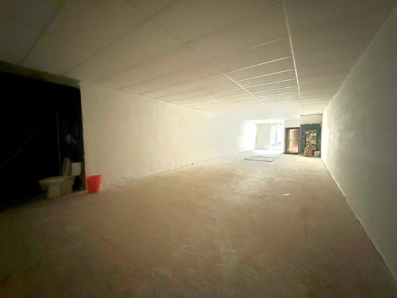 927 Main St - Photo 4 of 5