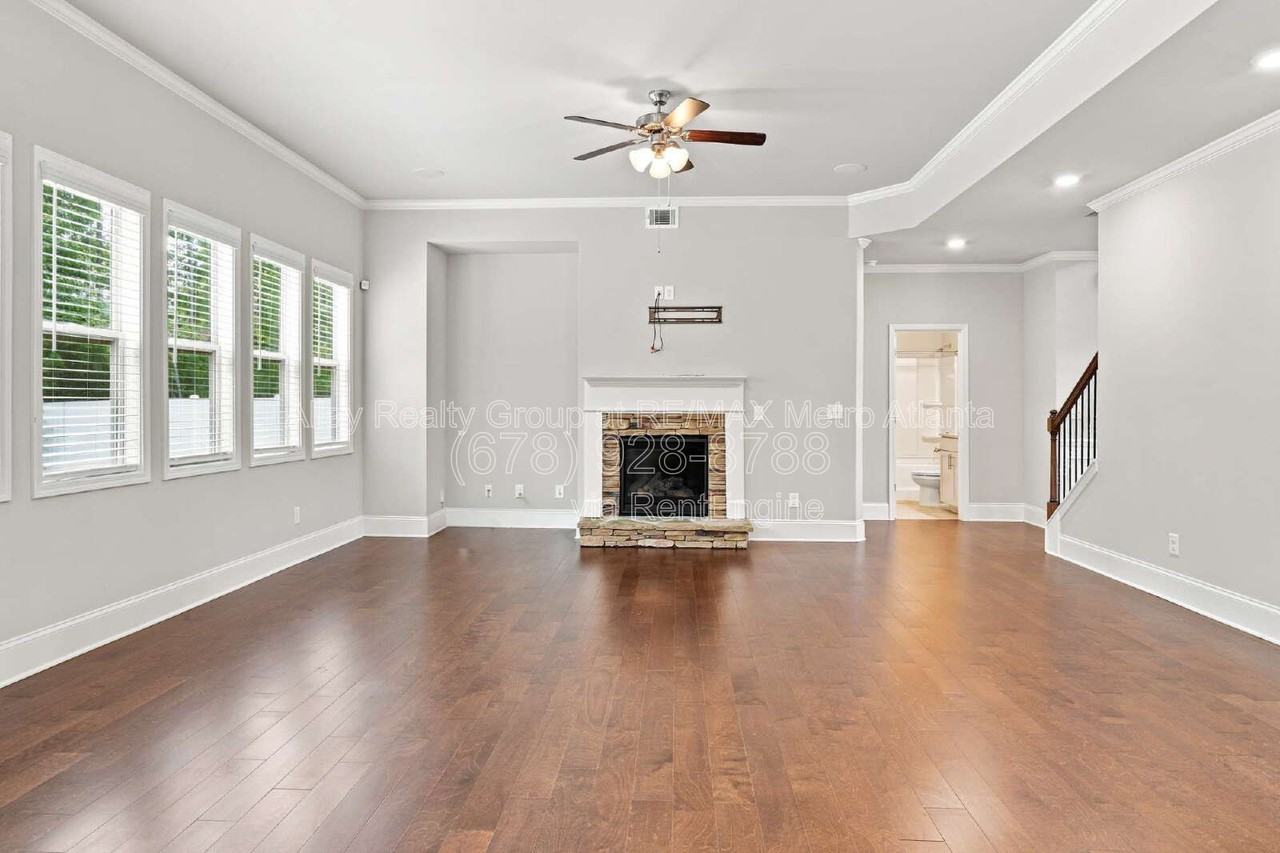 3397 Wolf Cub Cir - Photo 7 of 30