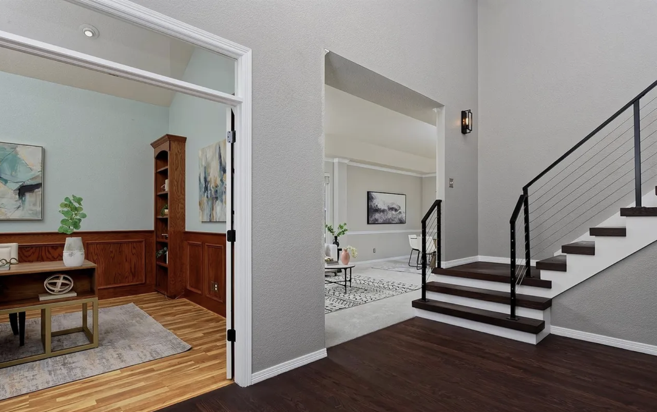 2804 W 111th Loop - Photo 2 of 45