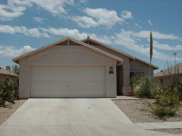 2455 S Cybil Ave - Photo 2 of 9