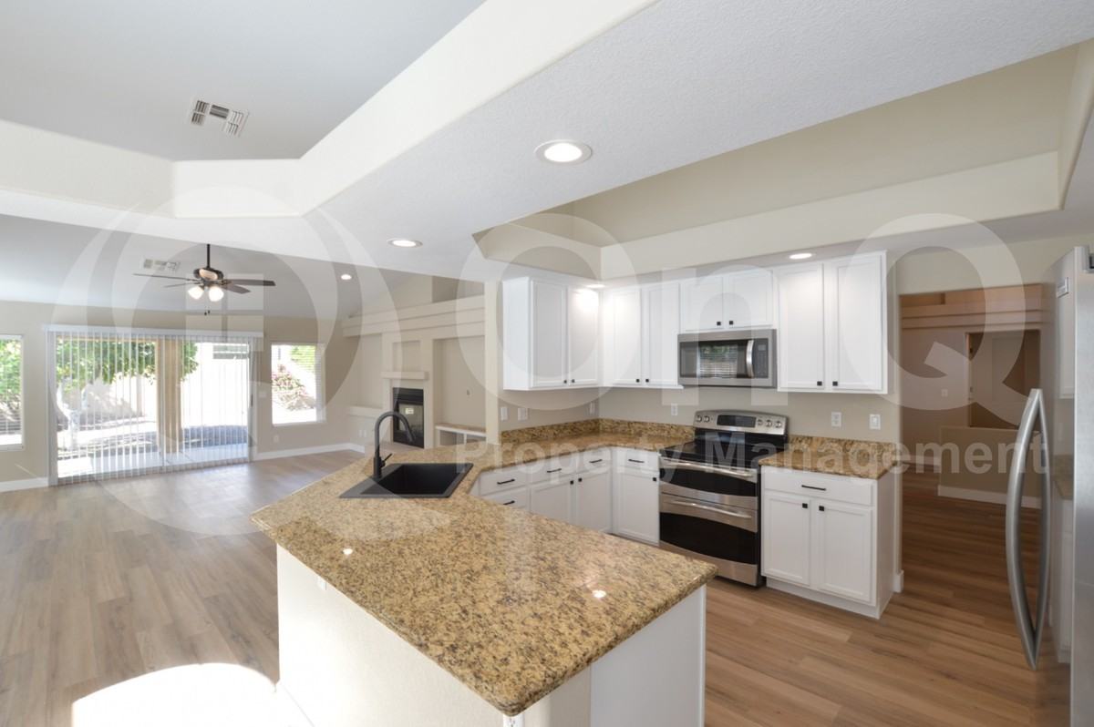 3884 E Indigo Bay Dr - Photo 3 of 28