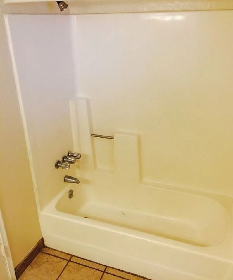 3237 E Water St - Photo 7 of 22