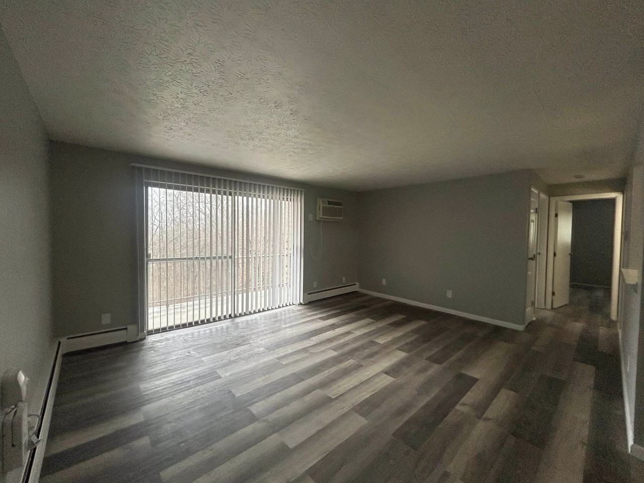 1553 Glen Parker Ave #9 - Photo 3 of 14
