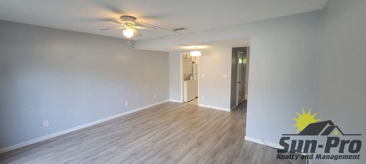 407 Lytle Ave - Photo 2 of 12