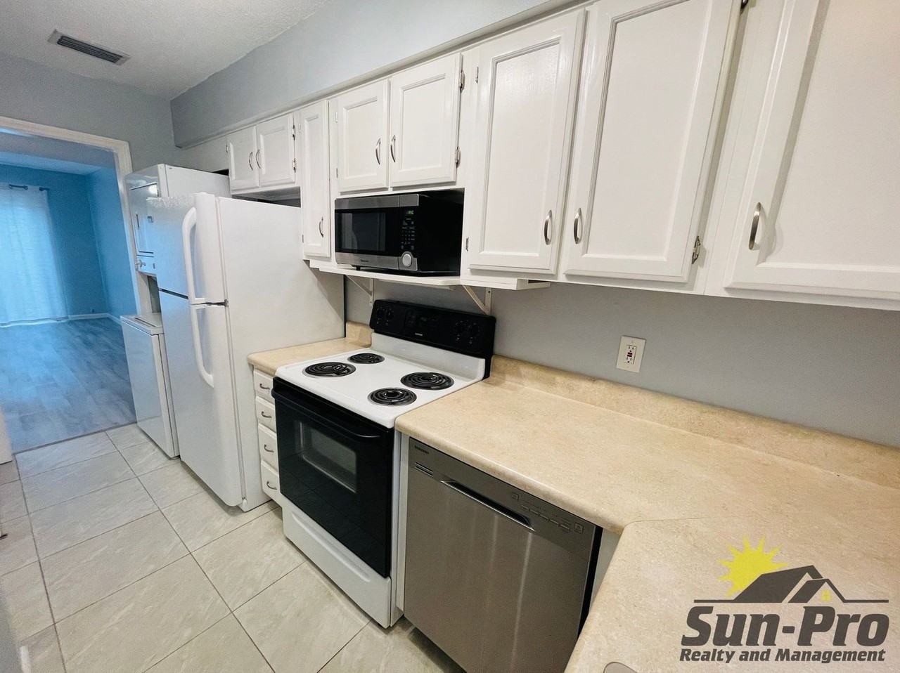 407 Lytle Ave - Photo 4 of 12