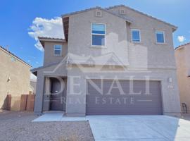 featured image of 866 E Artesia Pl