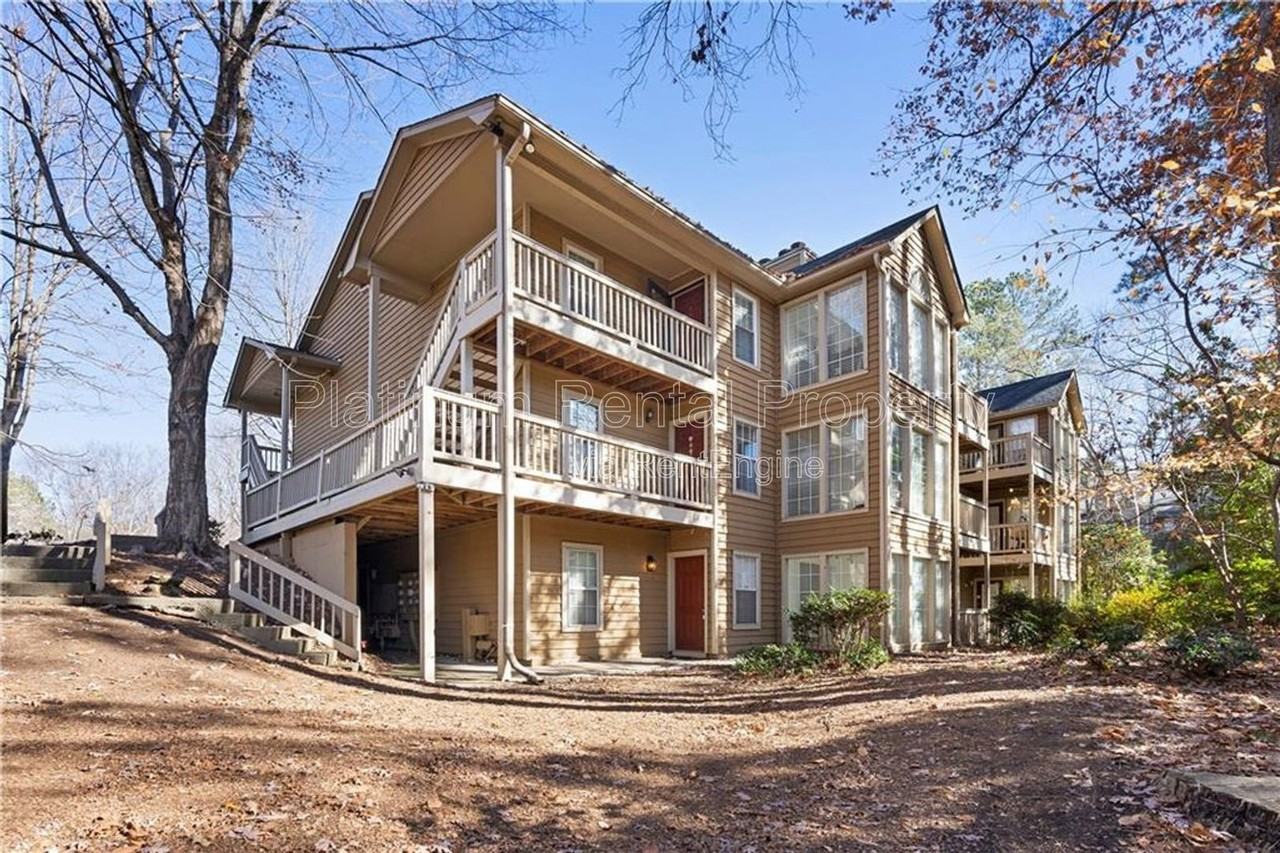 906 Country Park Dr - Photo 3 of 24