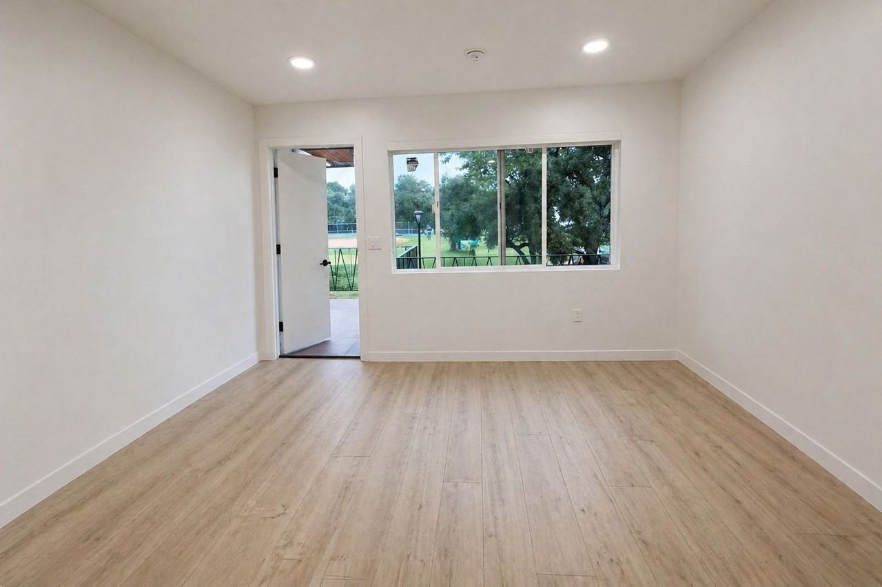 Pasadena Gardens - Photo 2 of 16