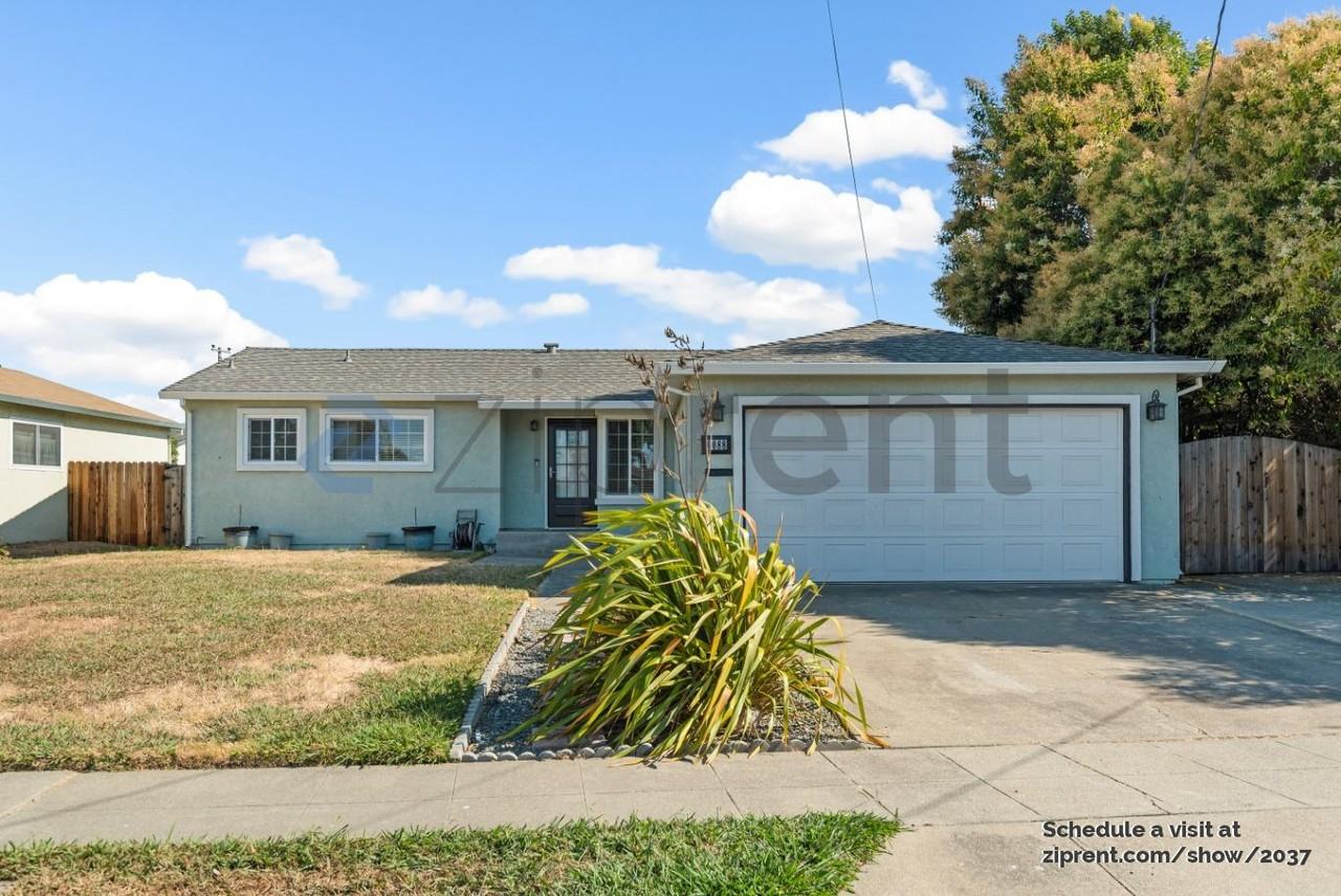 6088 Tourraine Dr - Photo 2 of 18