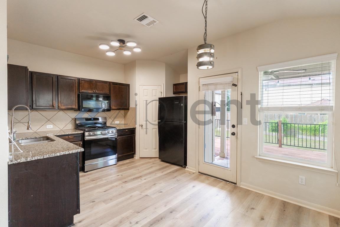 18333 Willow Sage Ln - Photo 6 of 22