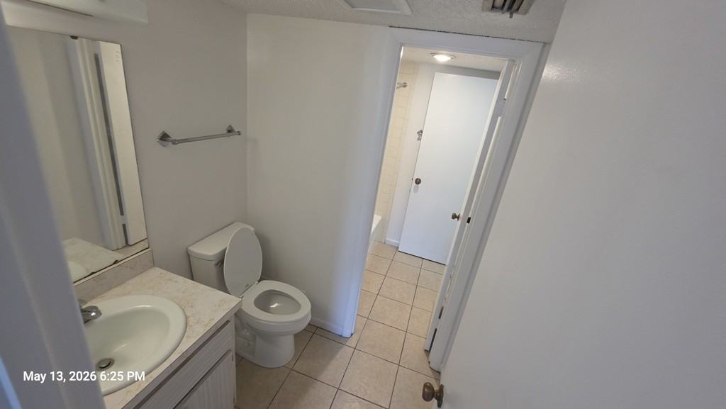 593 Fairways Cir - Photo 7 of 24