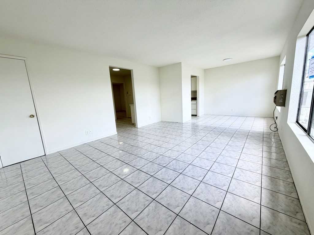 678 Del Rosa Pl #D - Photo 2 of 12