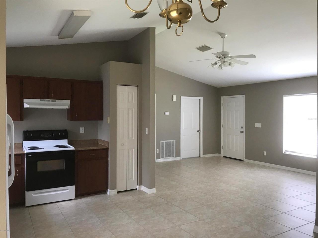 15120 Sw 29th Avenue Rd - Photo 2 of 11
