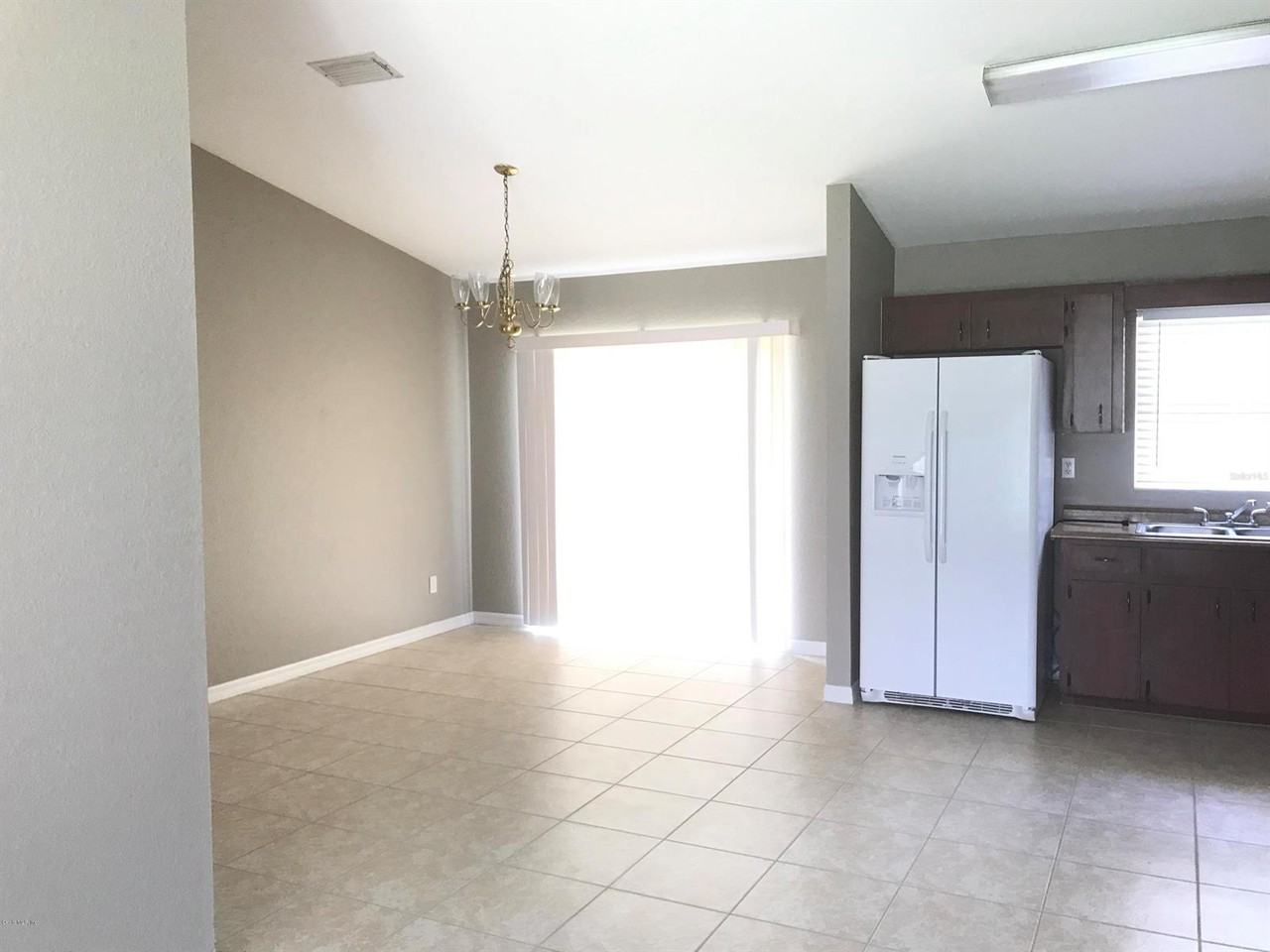 15120 Sw 29th Avenue Rd - Photo 3 of 11