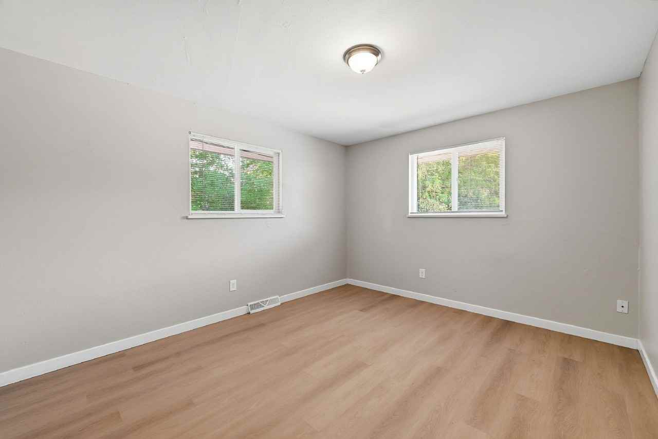 5565 S Delaware St #5571 - Photo 4 of 38