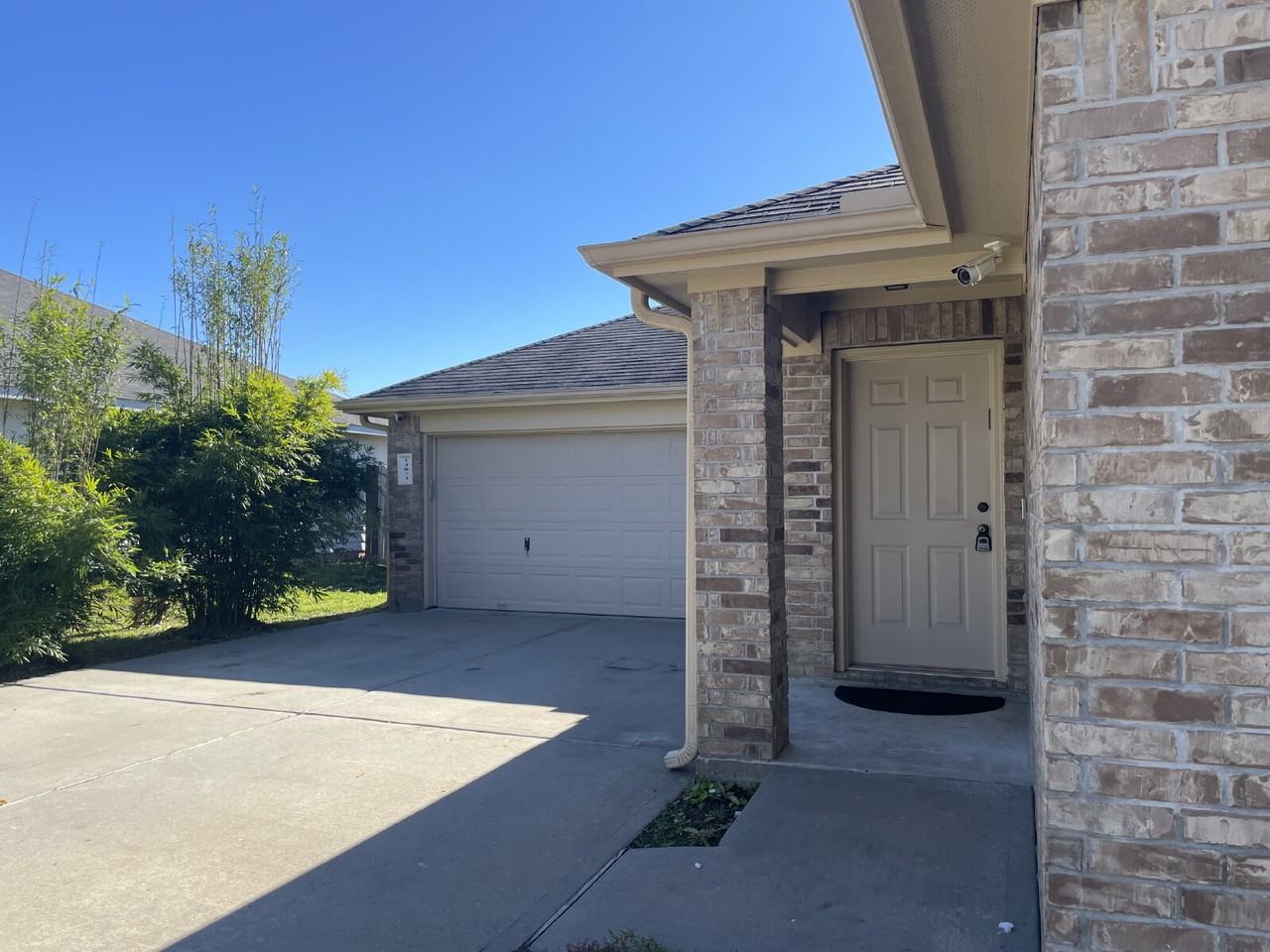 14024 Buckskin Dr - Photo 2 of 29
