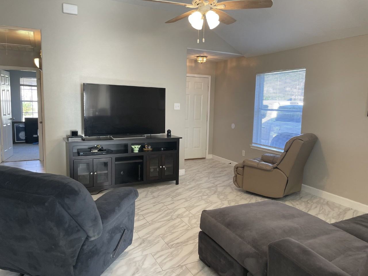 14024 Buckskin Dr - Photo 7 of 29