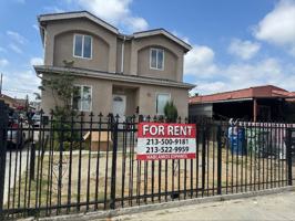 featured image of 831 E 80th St