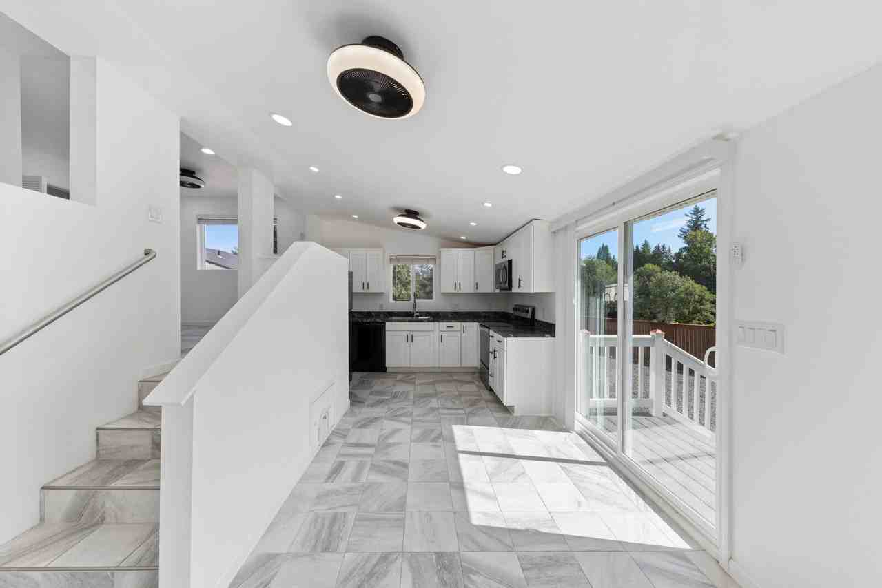 20485 S Highway 99w - Photo 6 of 29