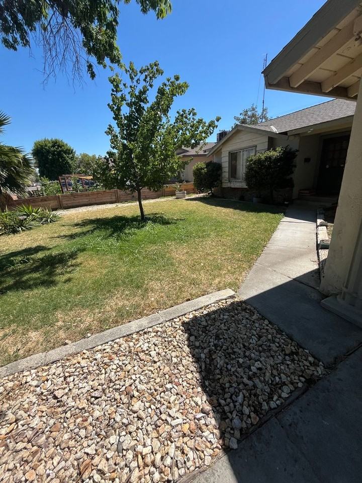 427 N Santa Ana St - Photo 2 of 8