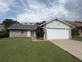 featured image of 137 Oak Tree Dr