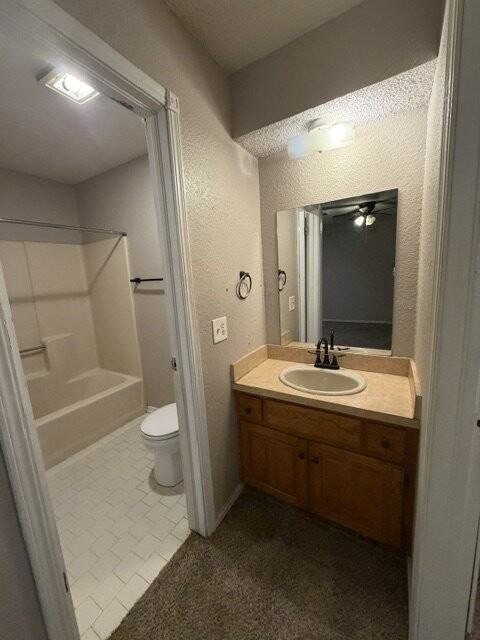 137 Oak Tree Dr - Photo 4 of 17