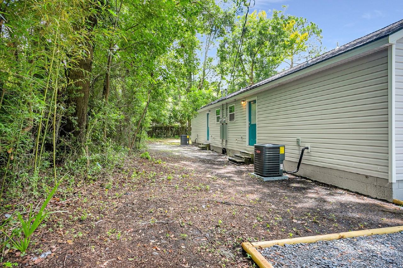 2108 California Ave - Photo 5 of 24
