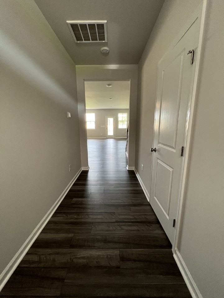 1090 Gemma Dr - Photo 6 of 24