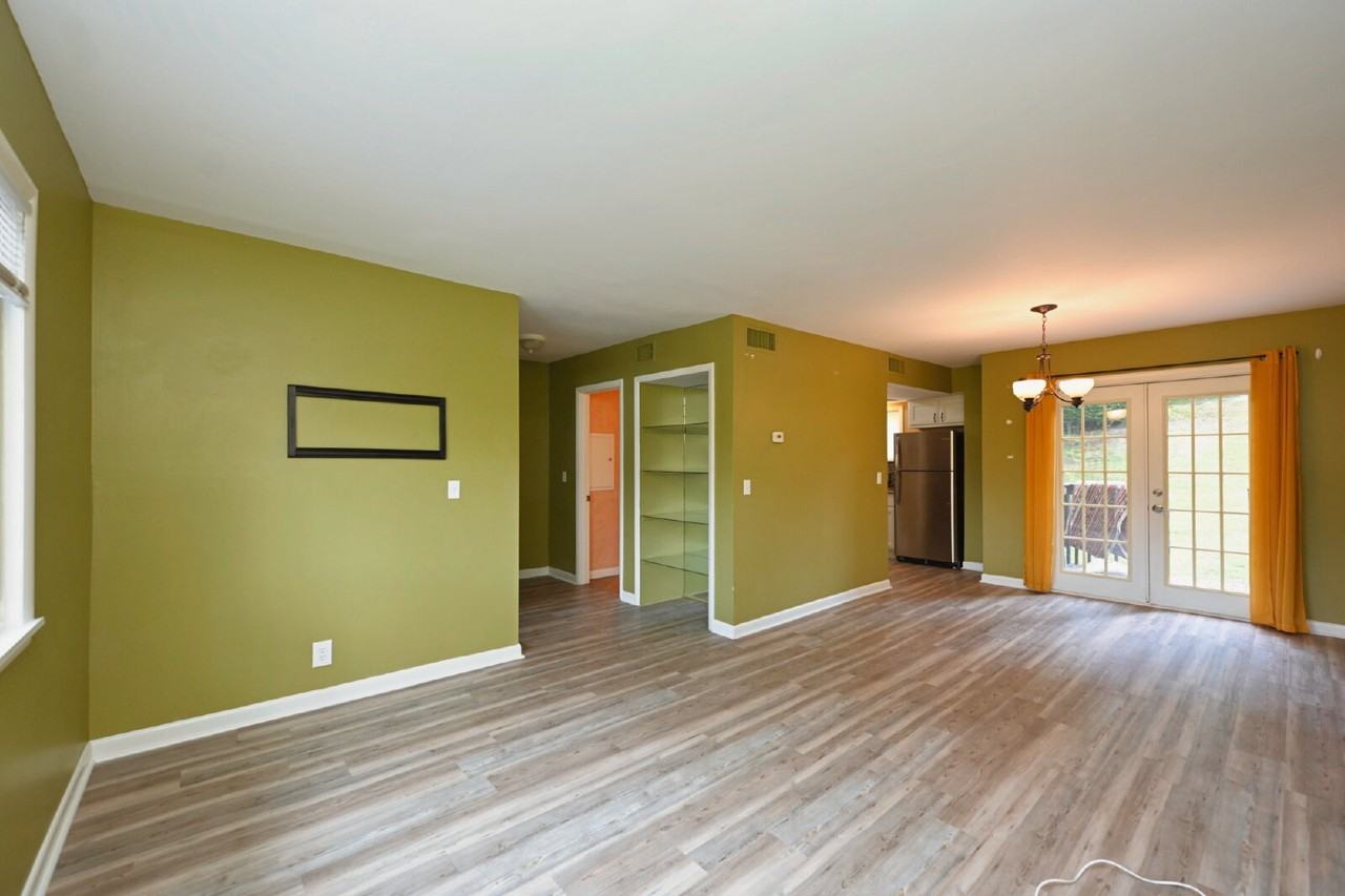215 Summit Ridge Dr - Photo 7 of 50