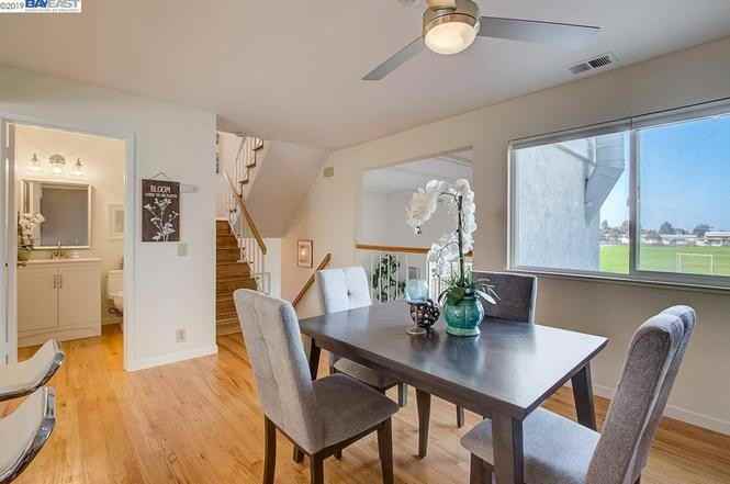 5877 Central Ave - Photo 6 of 32