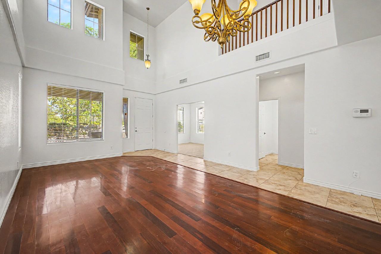 16124 N 180th Ln - Photo 6 of 39