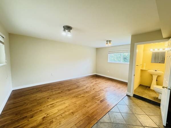 8400 Fairhurst Road - Photo 11