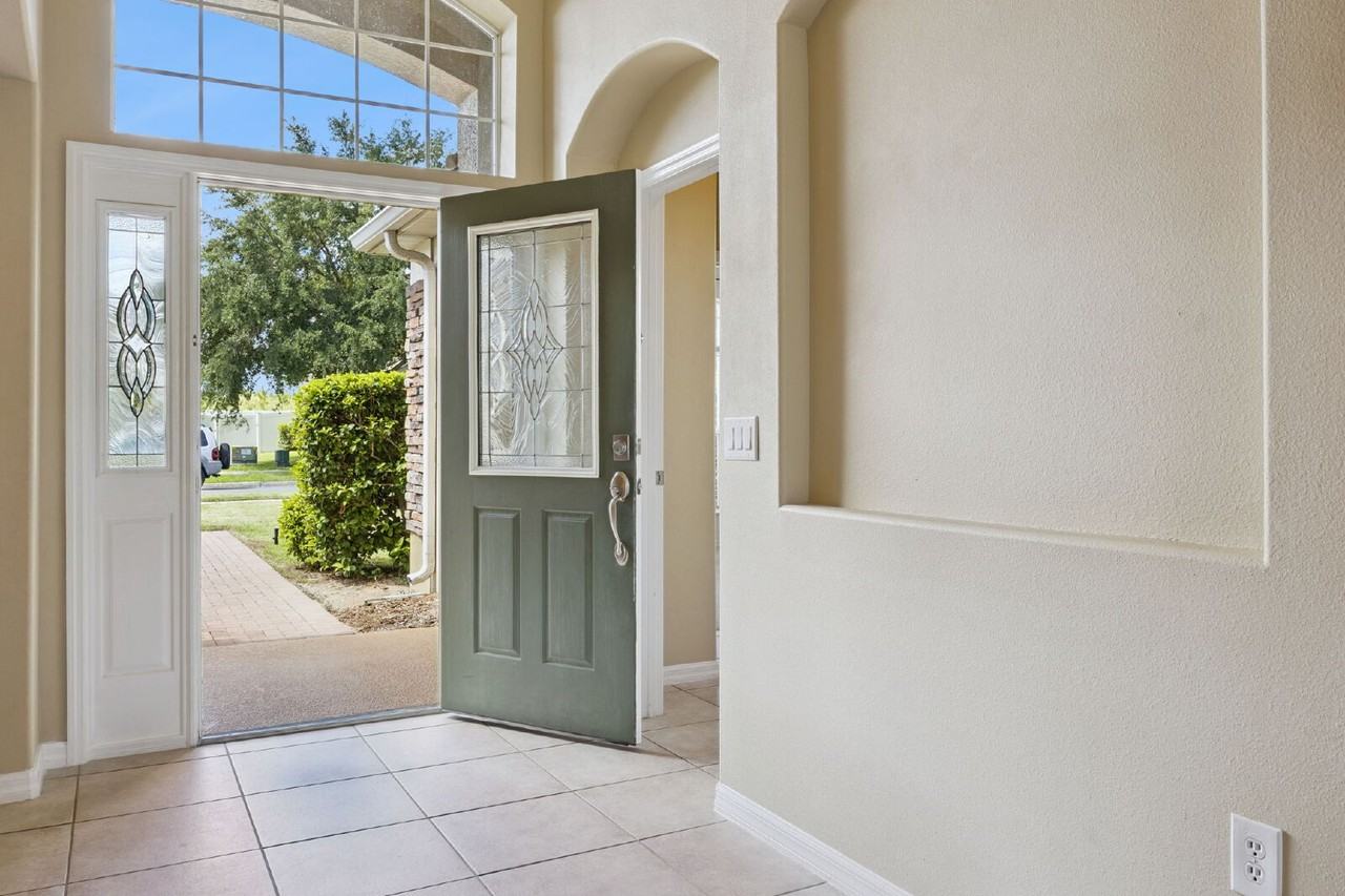 4576 Barbados Loop - Photo 3 of 30