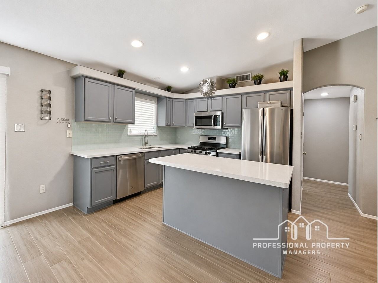 11846 E Omega Ln - Photo 6 of 25