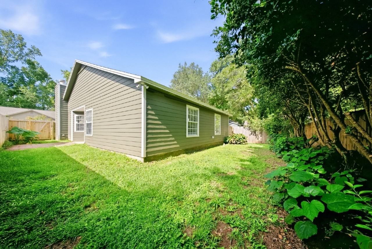 1560 Cinnamon Bear Cir - Photo 7 of 33
