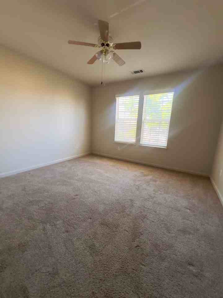372 Bountiful Path - Photo 5 of 6