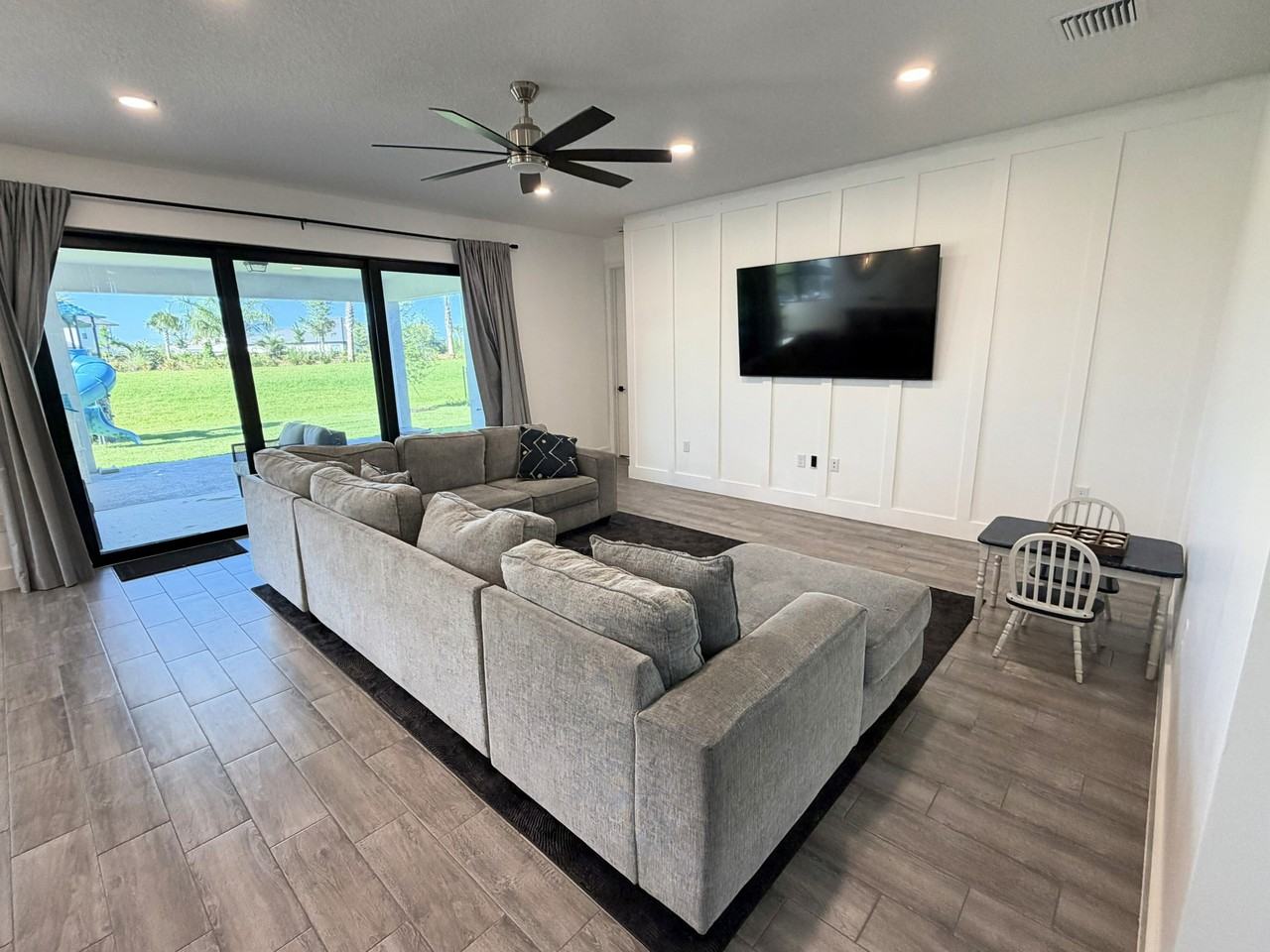 2917 Silverlefe Ln #NA - Photo 3 of 26