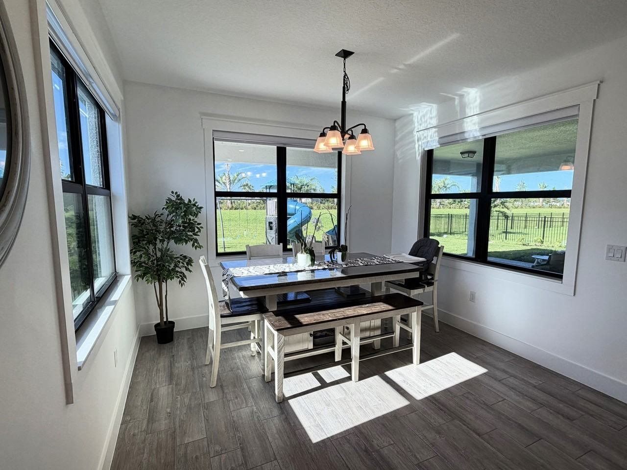 2917 Silverlefe Ln #NA - Photo 7 of 26