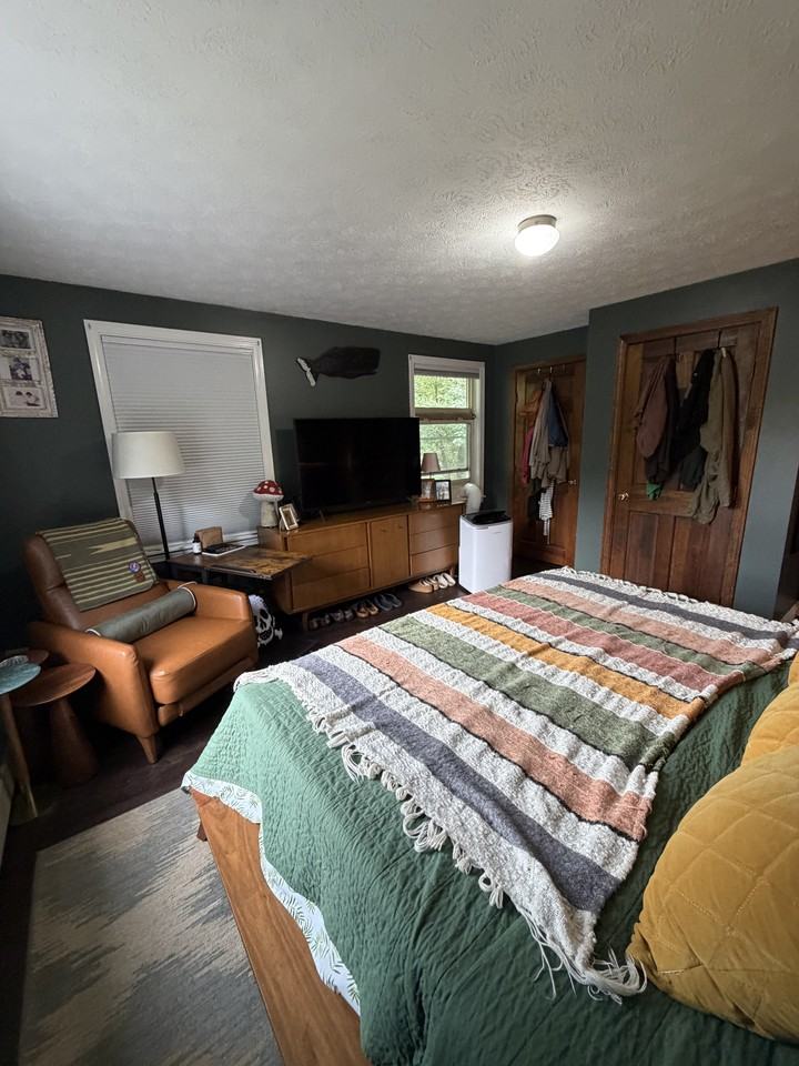 10 Kendra Ln #10B - Photo 7 of 28