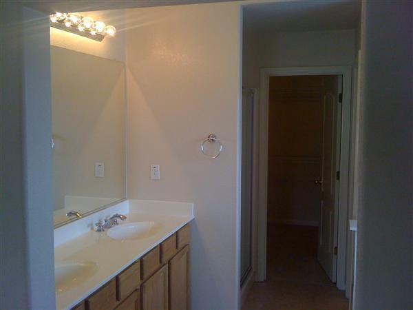 3096 Scarlet Oak Dr #NA - Photo 2 of 18