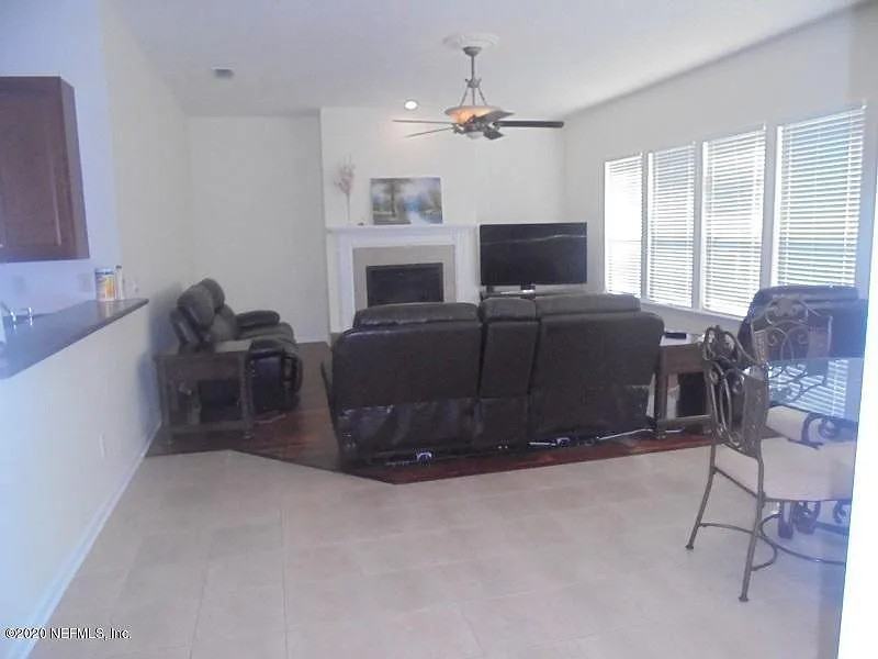 3120 Double Oaks Dr #NA - Photo 4 of 25