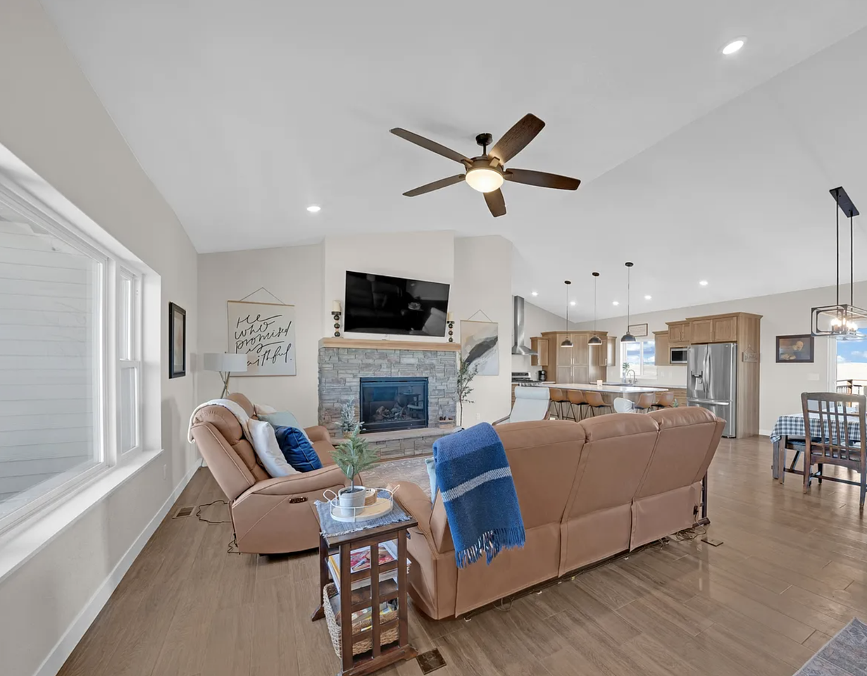6992 Old Folsom Rd #NA - Photo 4 of 18